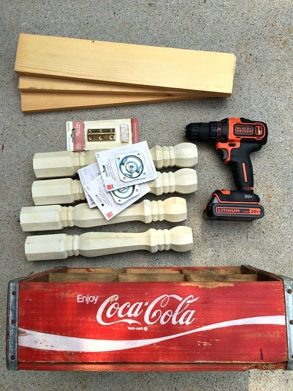 Coca Cola create repurposed - how to make a side table at RefreshRestyle.com