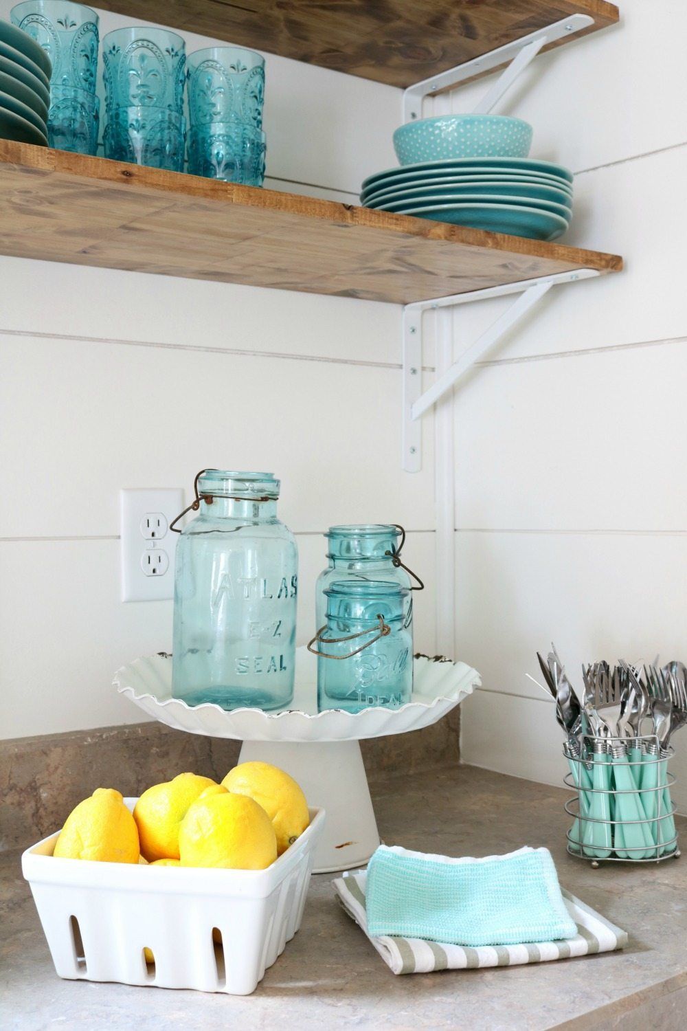 Fresh lemons in a berry basket fresh idea for the farmhouse cottage kitchen