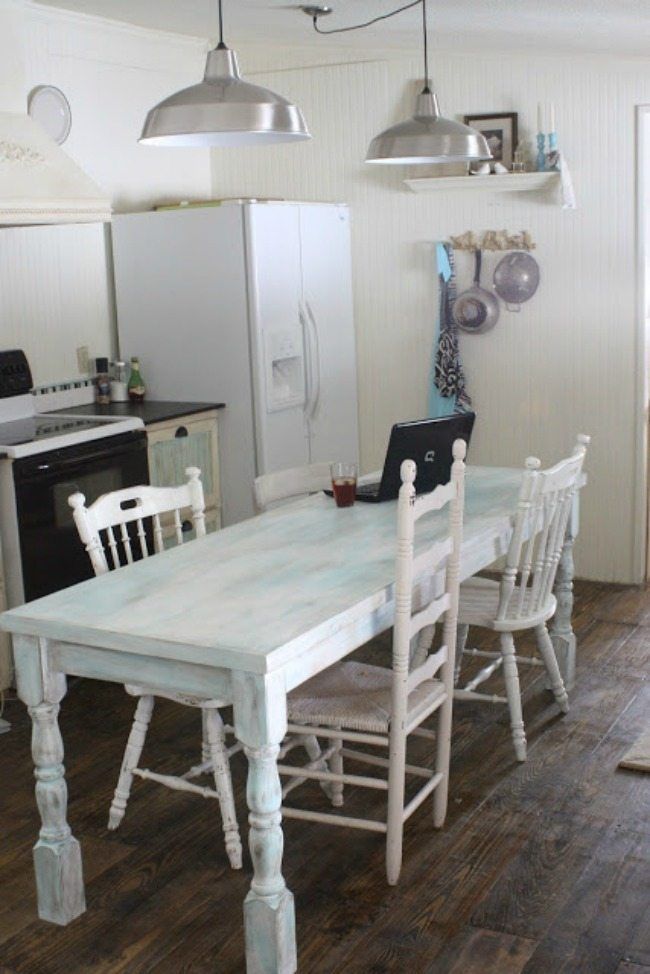 The Shabby Creek Cottage, Farmhouse Tables 