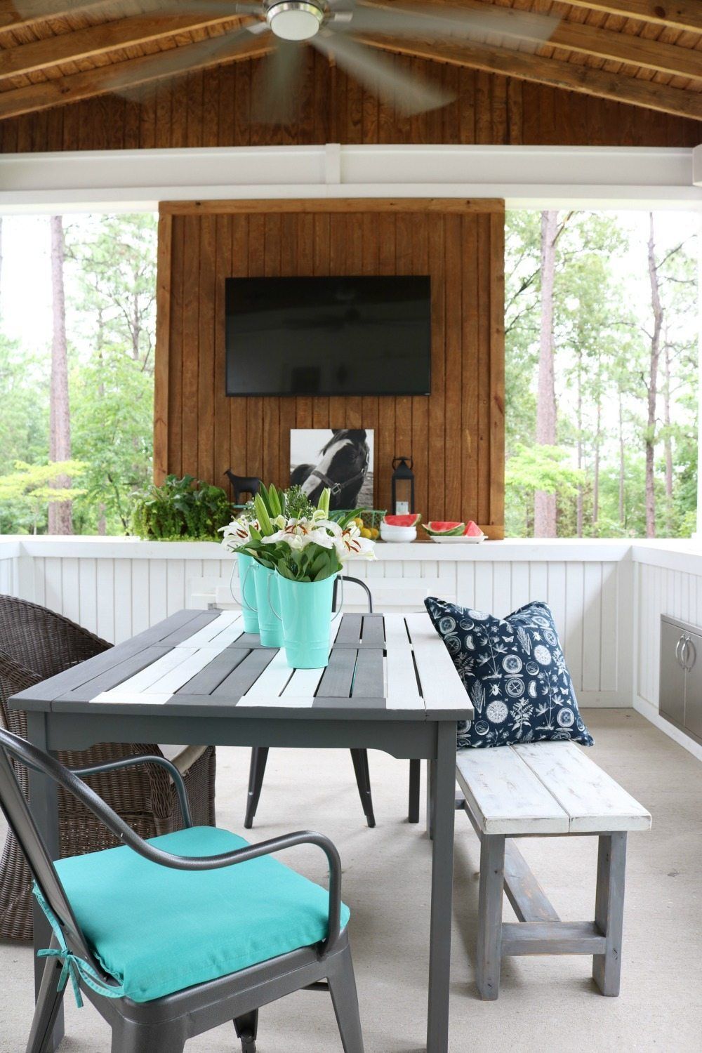 TV wall on the farmhouse porch at Refresh Restyle